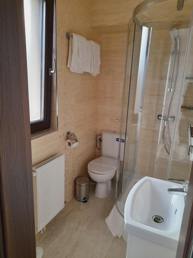 Belcara Apartment Буштени Экстерьер фото